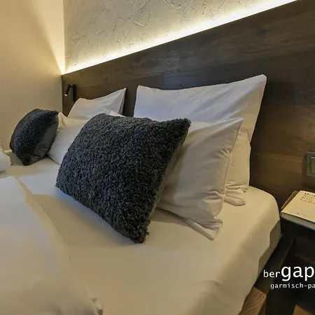 Apartmán Bergretreat Mit Sauna & Garten *